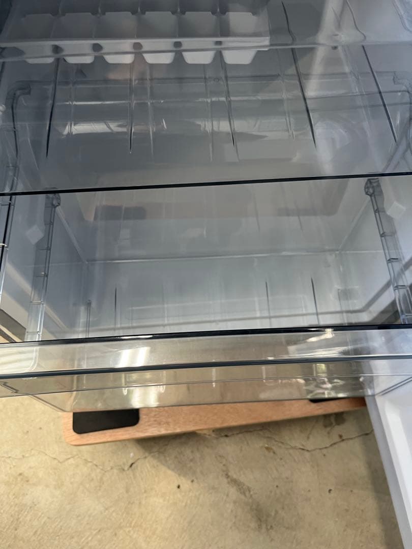 女性オーナーTWINBIRD 2023年 121L 2ドア冷凍冷蔵庫