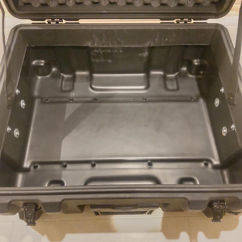 SKB キャリーケース ハードケース 防水 音響資材 防塵 耐衝撃