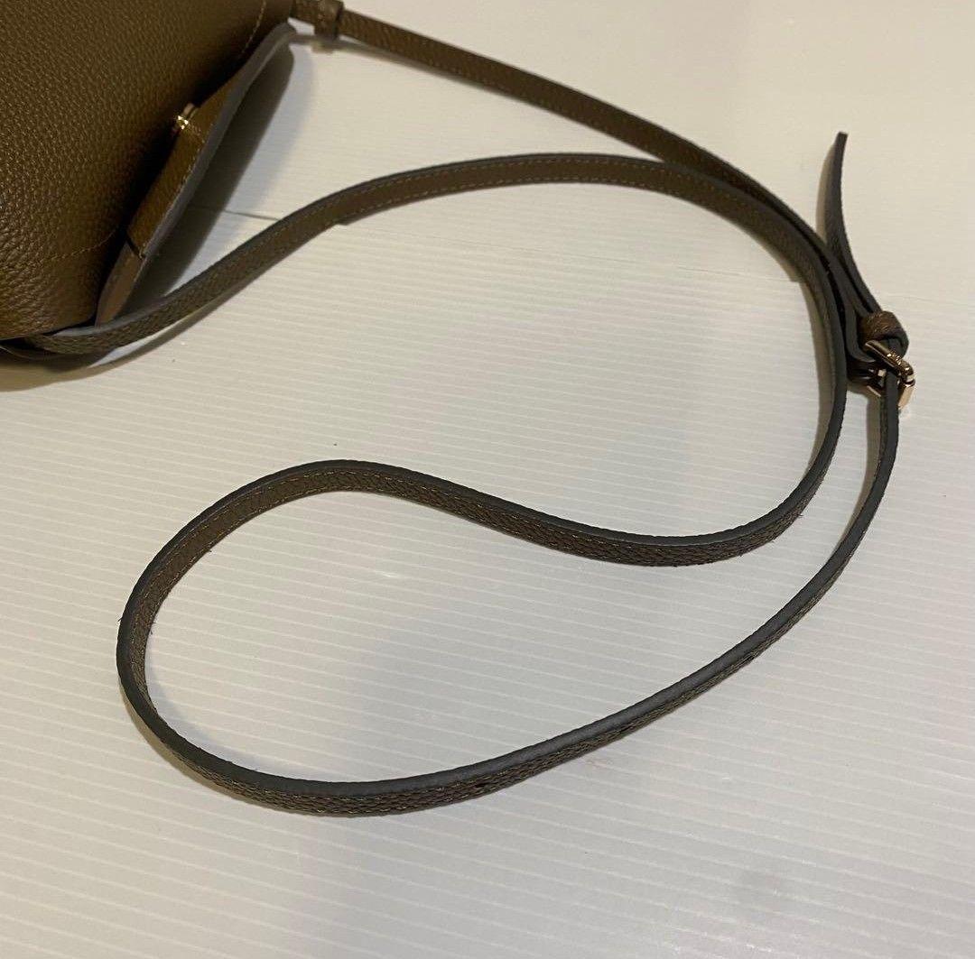 本日限定値下げ❗✨美品✨tov CROSS SHLD ショルダーバッグ トープ