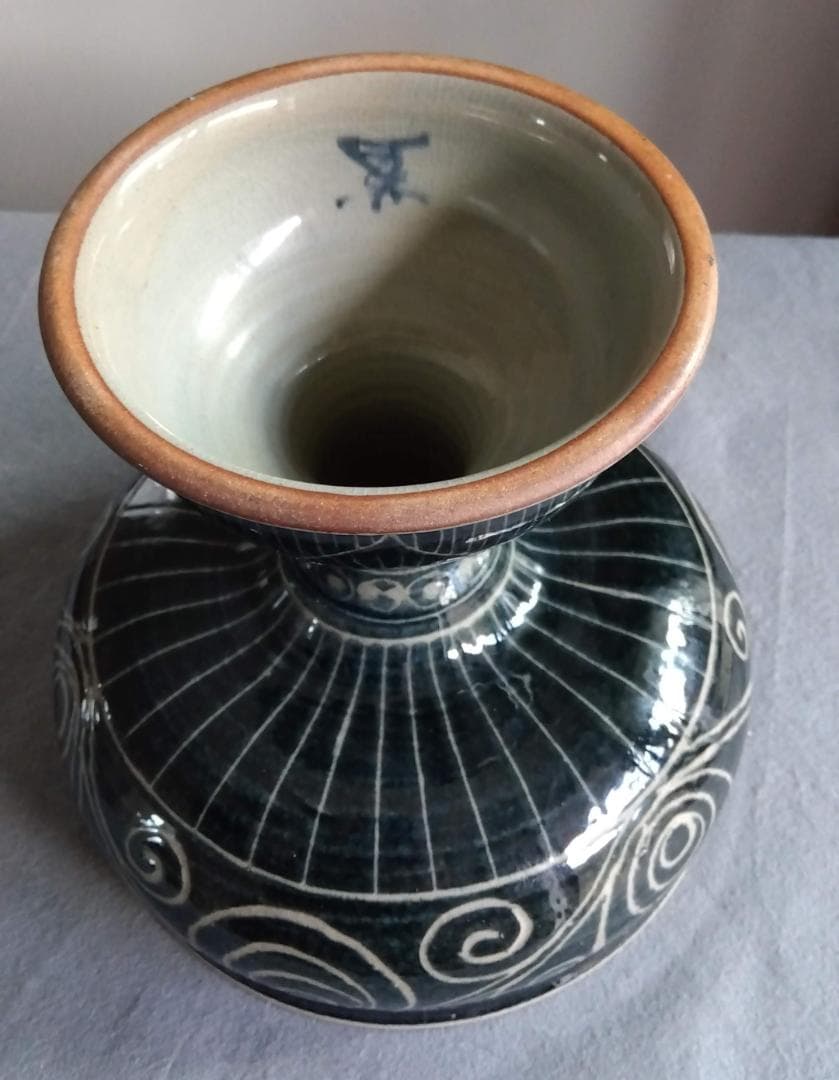 越前焼 あかね陶房 山路茜 藍化粧のポップモダニズムな斬新デザイン巨大