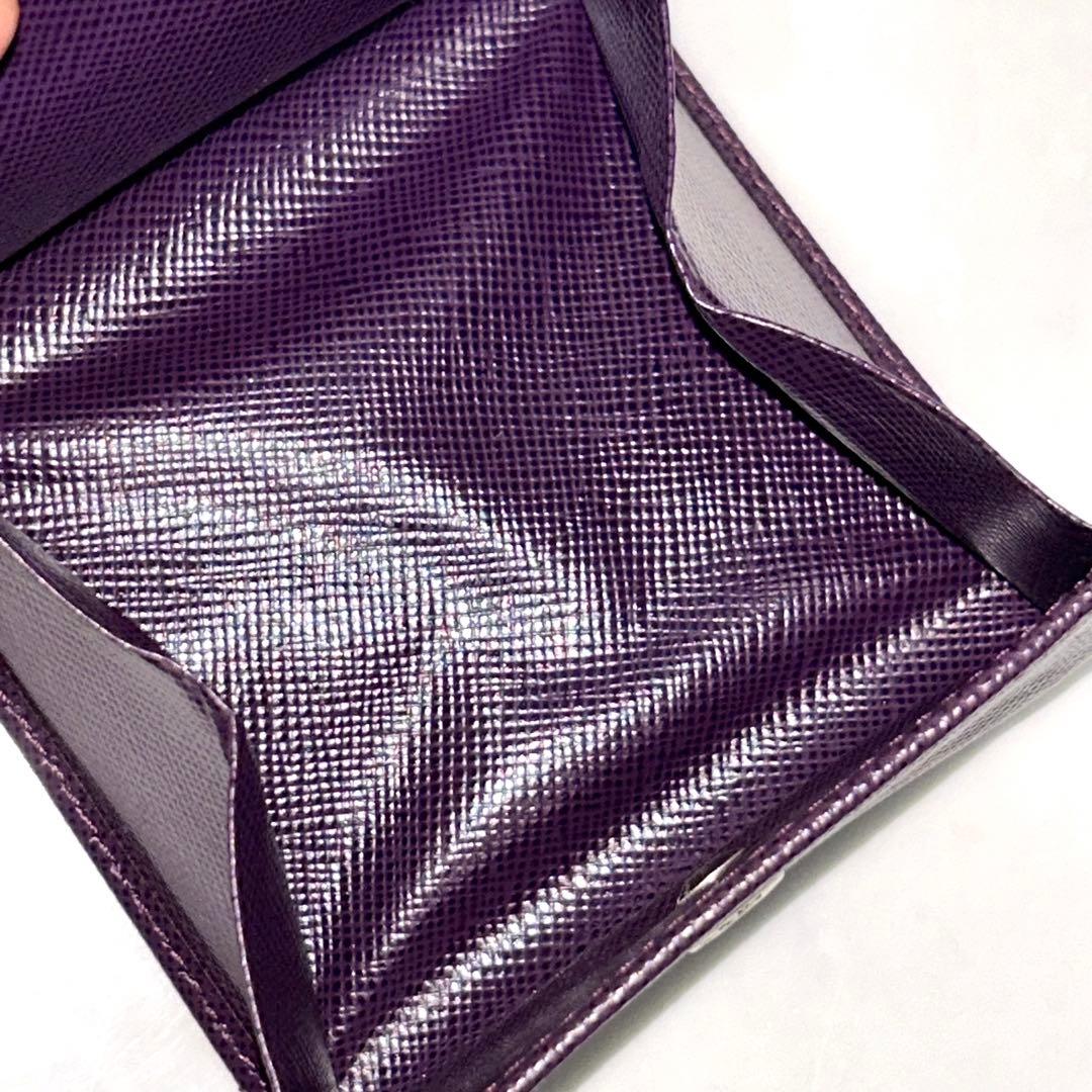 未使用 PRADA プラダ 1M0935 ケース サフィアーノレザー