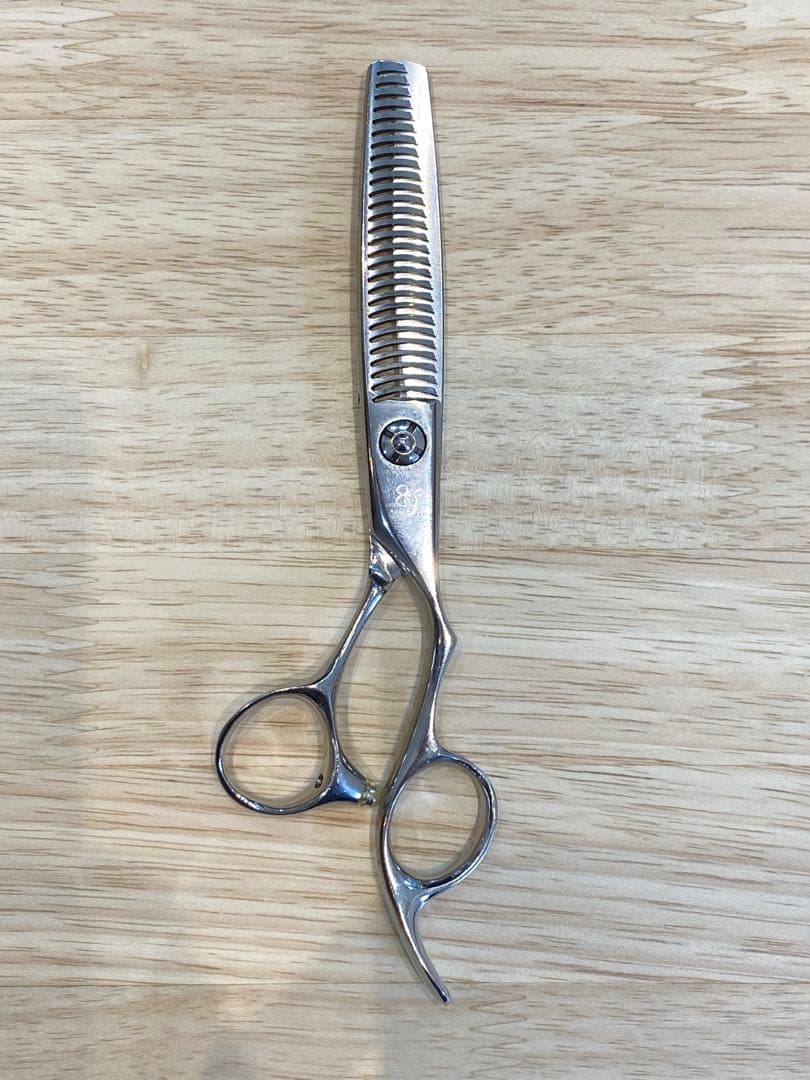 セニングシザー切れ味抜群プロ仕様スキバサミ美理容師&トリミング