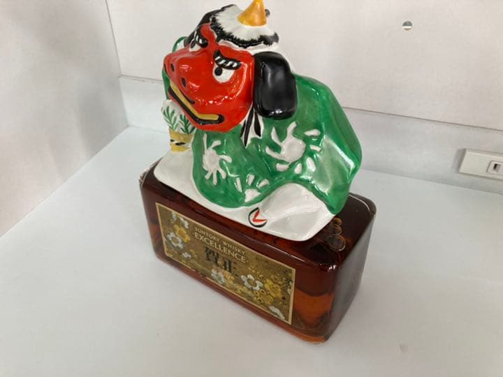 【未開封】サントリーウイスキーエクセレンス賀正　43% 700ml SALE】サントリーウイスキーエクセレンス賀正 43% 700ml リサイクル