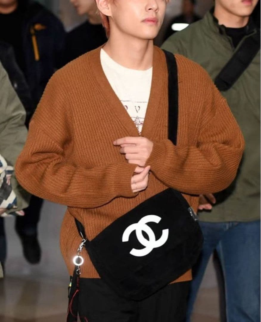 シャネル ショルダーバッグ ベージュ ノベルティ