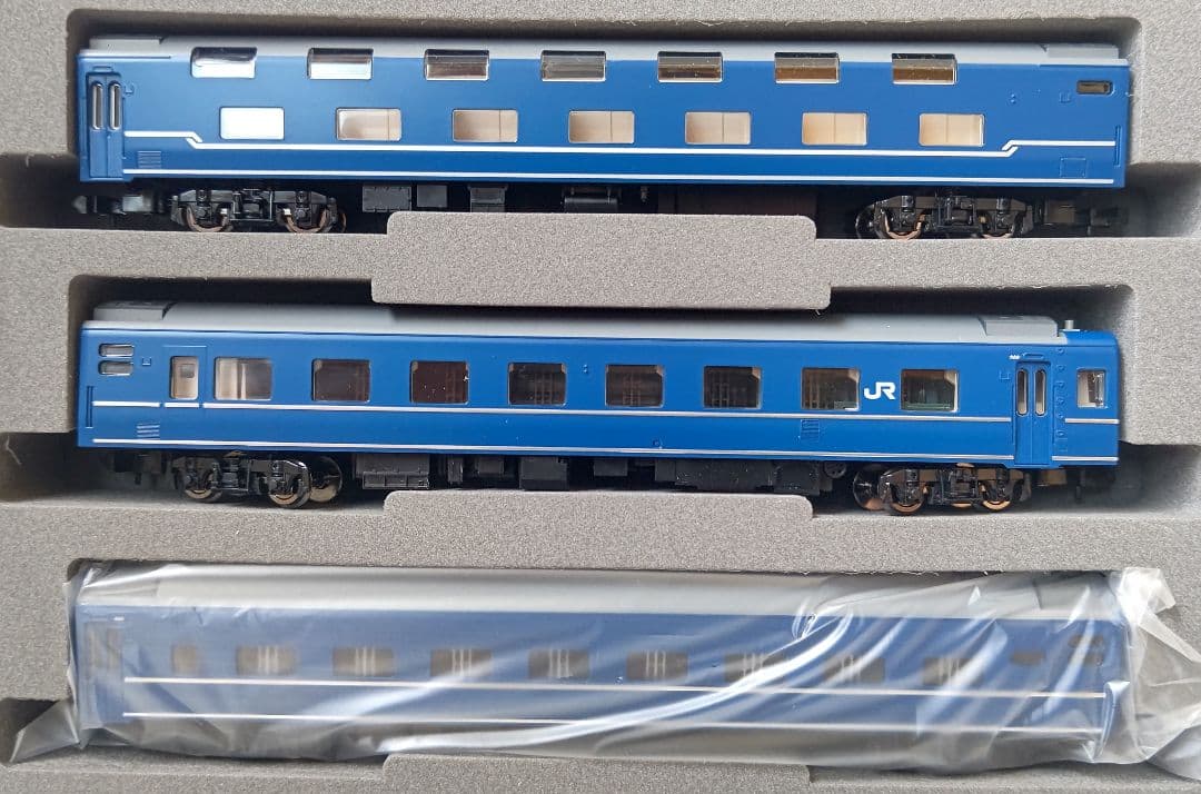 歳末セール‼️新品TOMIX14系15形特急寝台客車あかつき+彗星⑭両セット