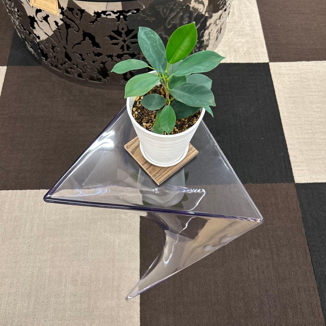 新品☆おしゃれサイドテーブル 花台 ナイトテーブル クリア モダン