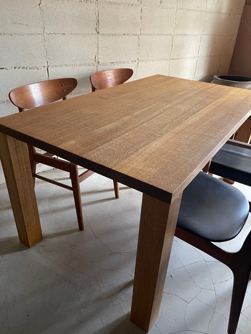 美品　nissin 日進木工　オーク無垢材　ダイニングテーブル　アクタス　北欧