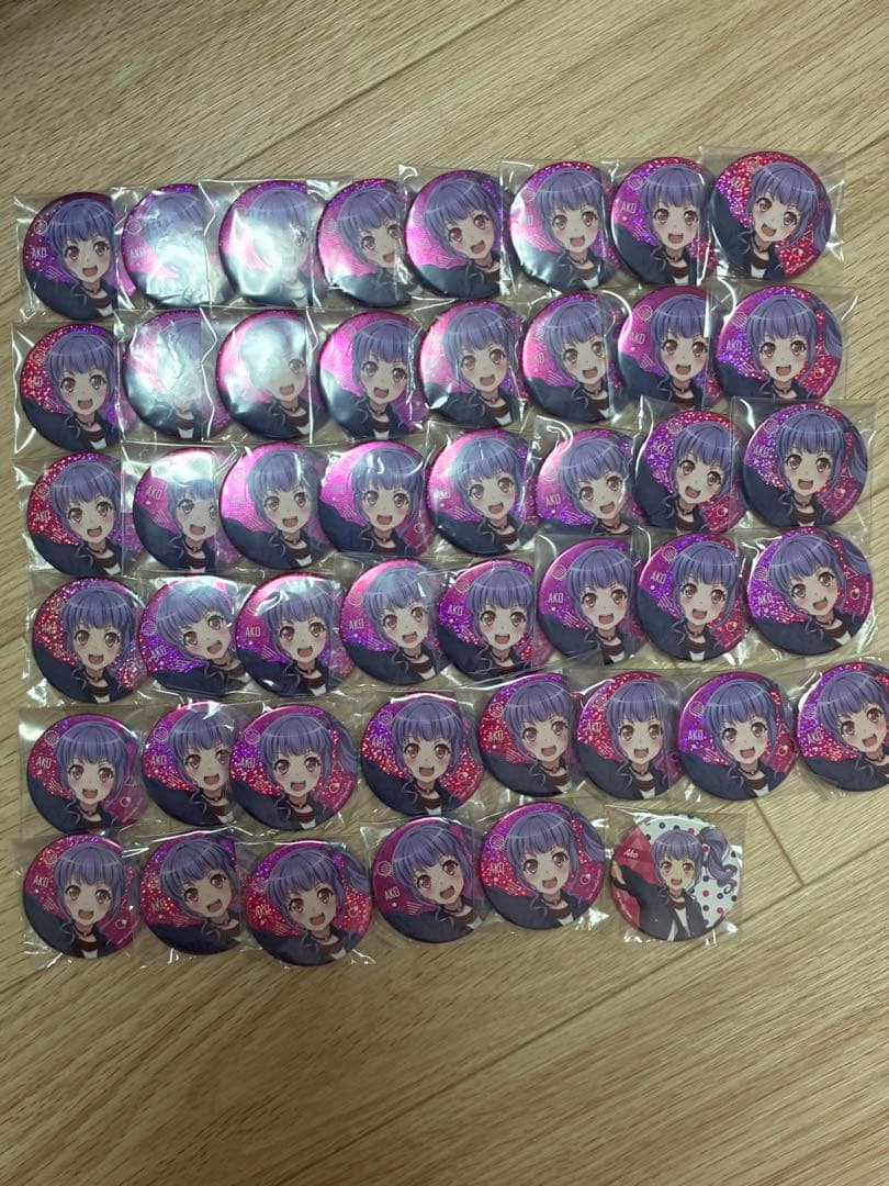 バンドリ ガルパ 宇田川あこ キャラクター 缶バッジ セット