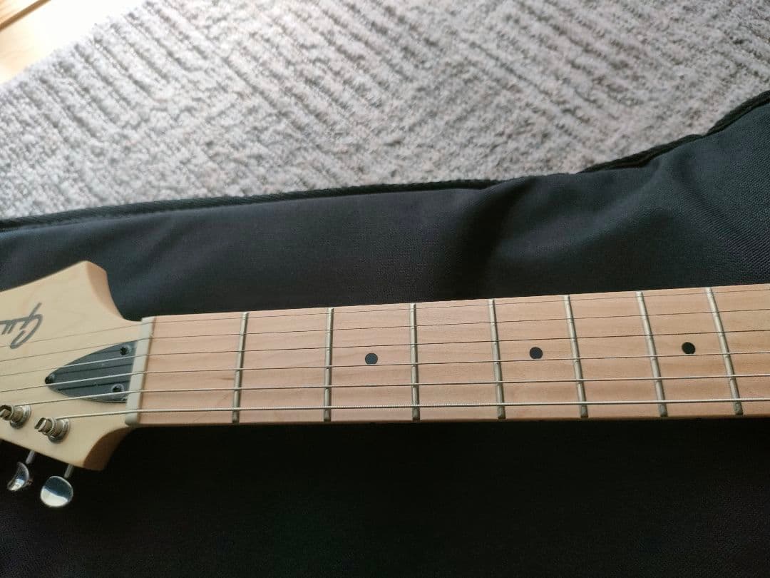 ほぼ新品】GUILD Surfliner HH 良い音出します。