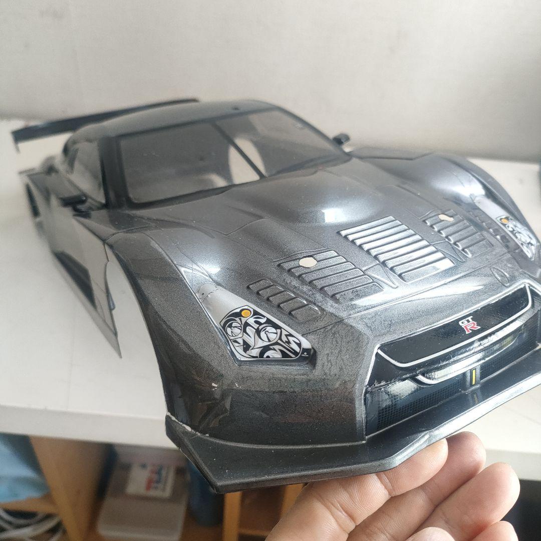 タミヤTA06シャーシ、オプション装備、日産GTRボディ付き