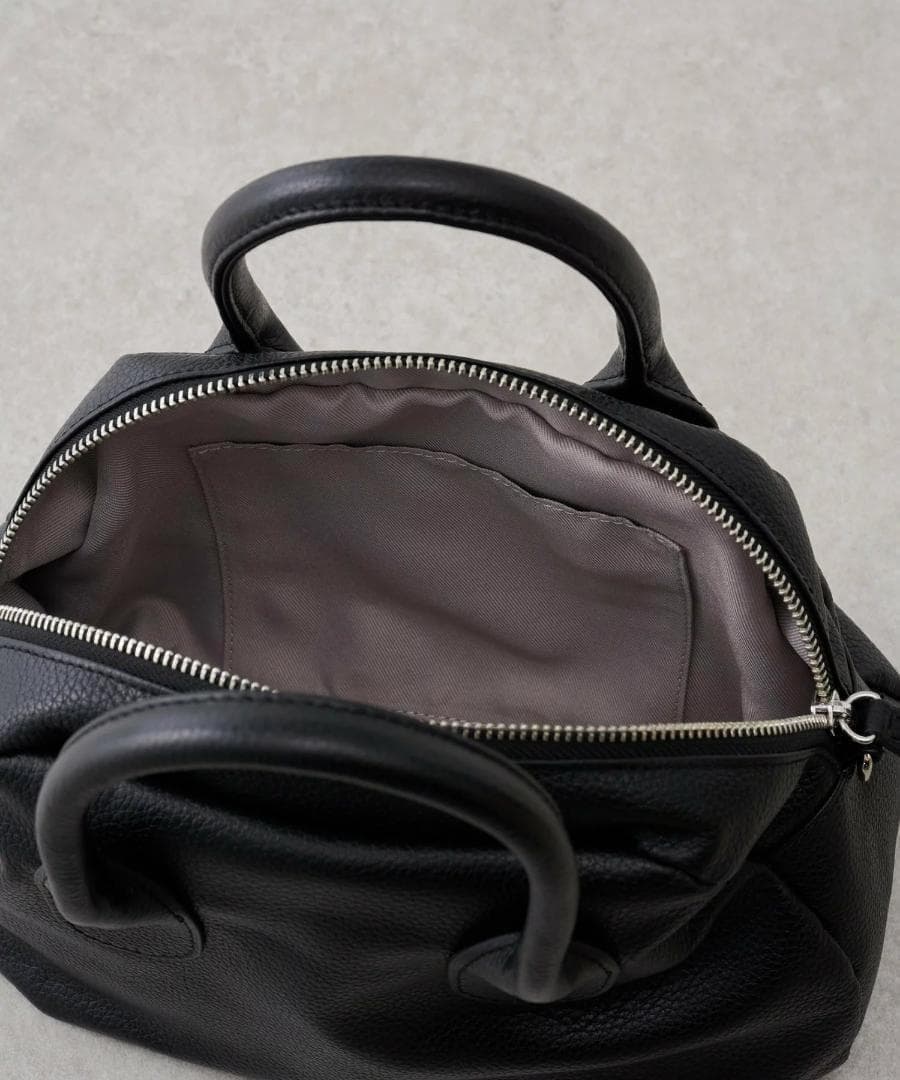 BEARDSLEY ラウンドミニボストンバック　ブラック