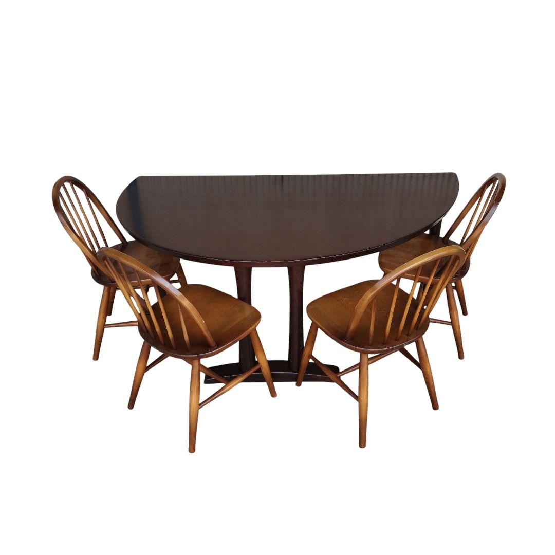 karimoku カリモク 半月 やや半円 ダイニングテーブル 食卓 ブラウン