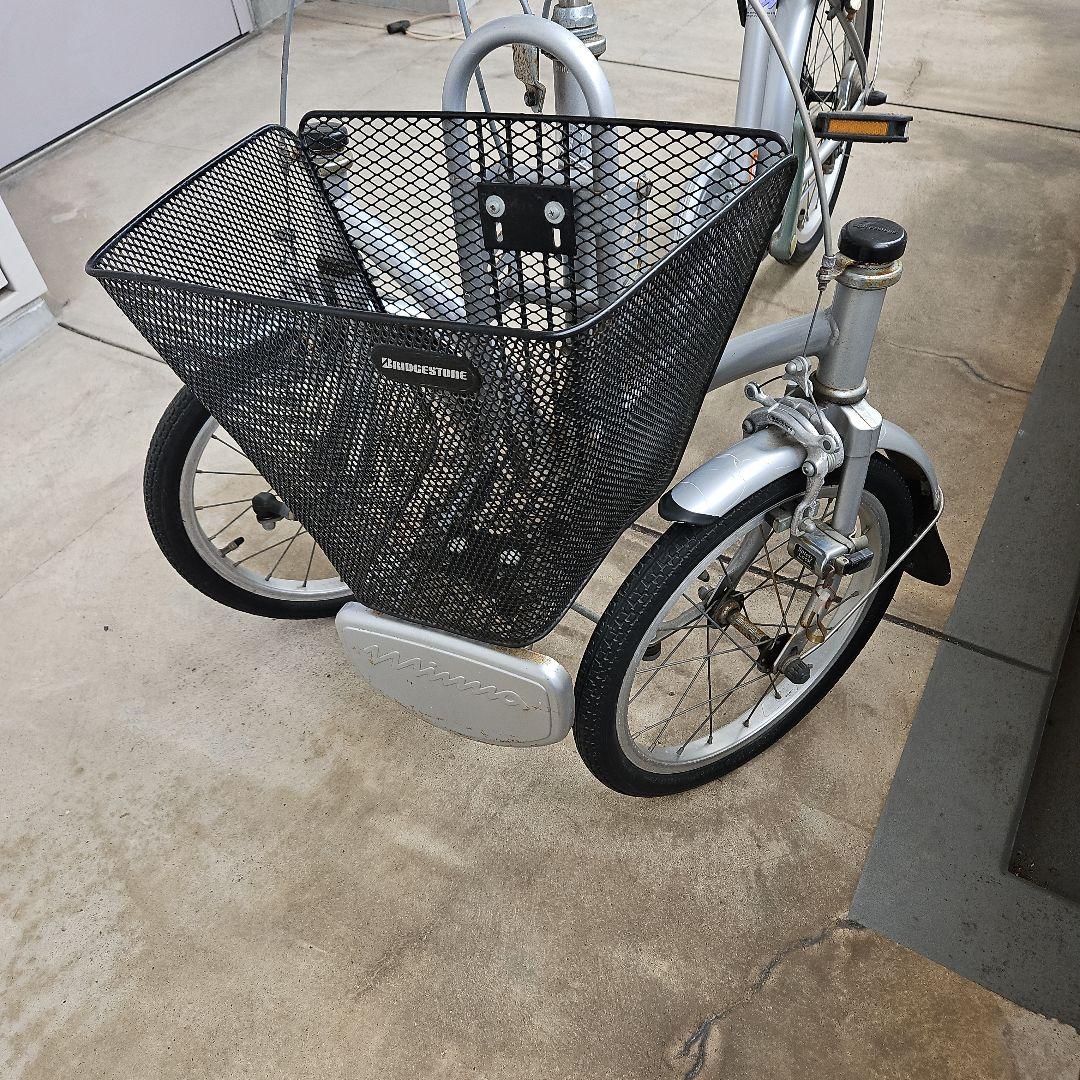 【mimiさま専用】ブリヂストン 三輪車前二輪自転車「ミンナ」 です。