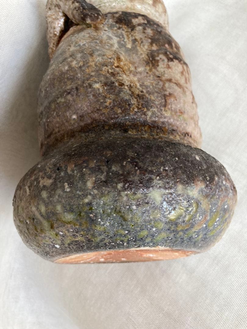 かな専用穴窯耳付花瓶花／信楽焼／瓶67