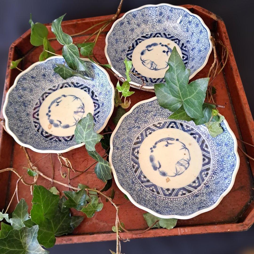 人気の微塵(みじん)唐草文」 古伊万里皿(直径15.5cm) 3客セット 骨董