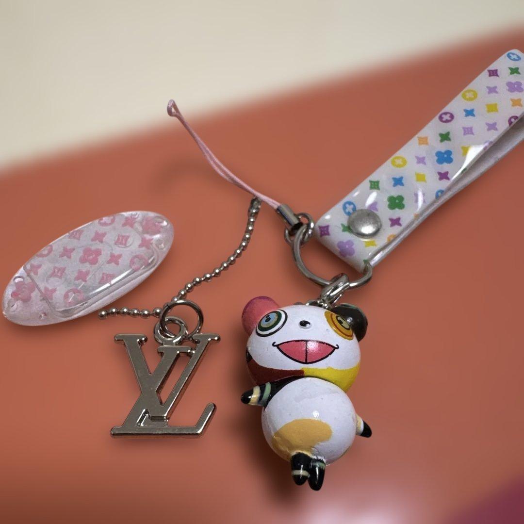 Louis Vuitton パンダキャラクター ストラップ