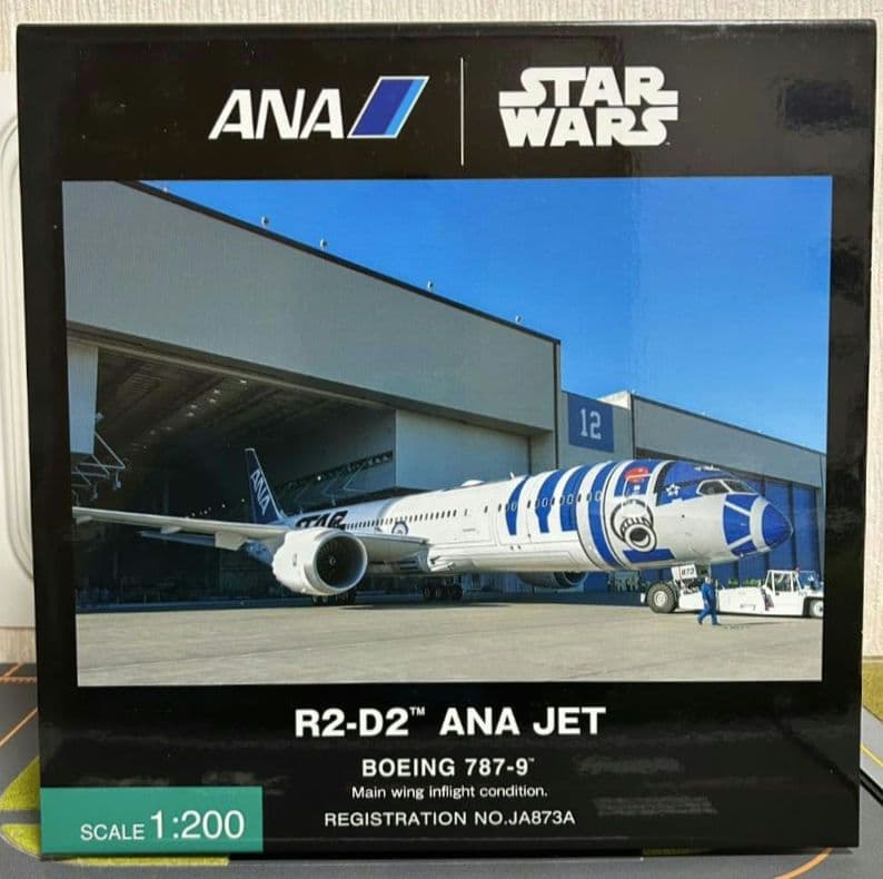 ANA STARWARS R2D2 B787-9 1/200 プラ完成品