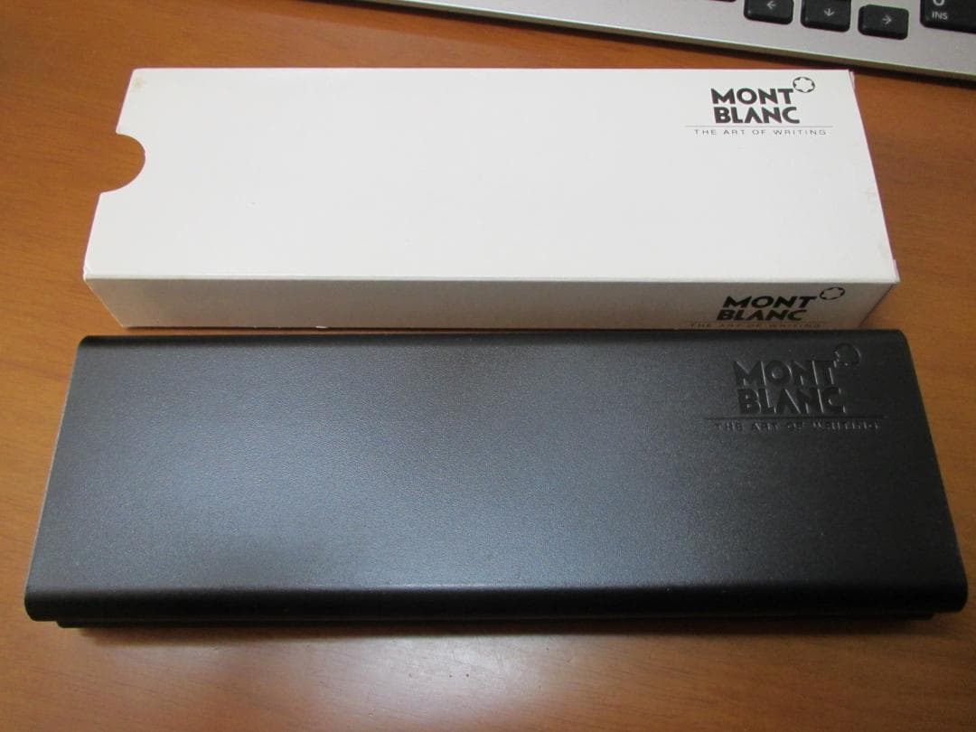 Montblanc 万年筆 221 黒　585　14K