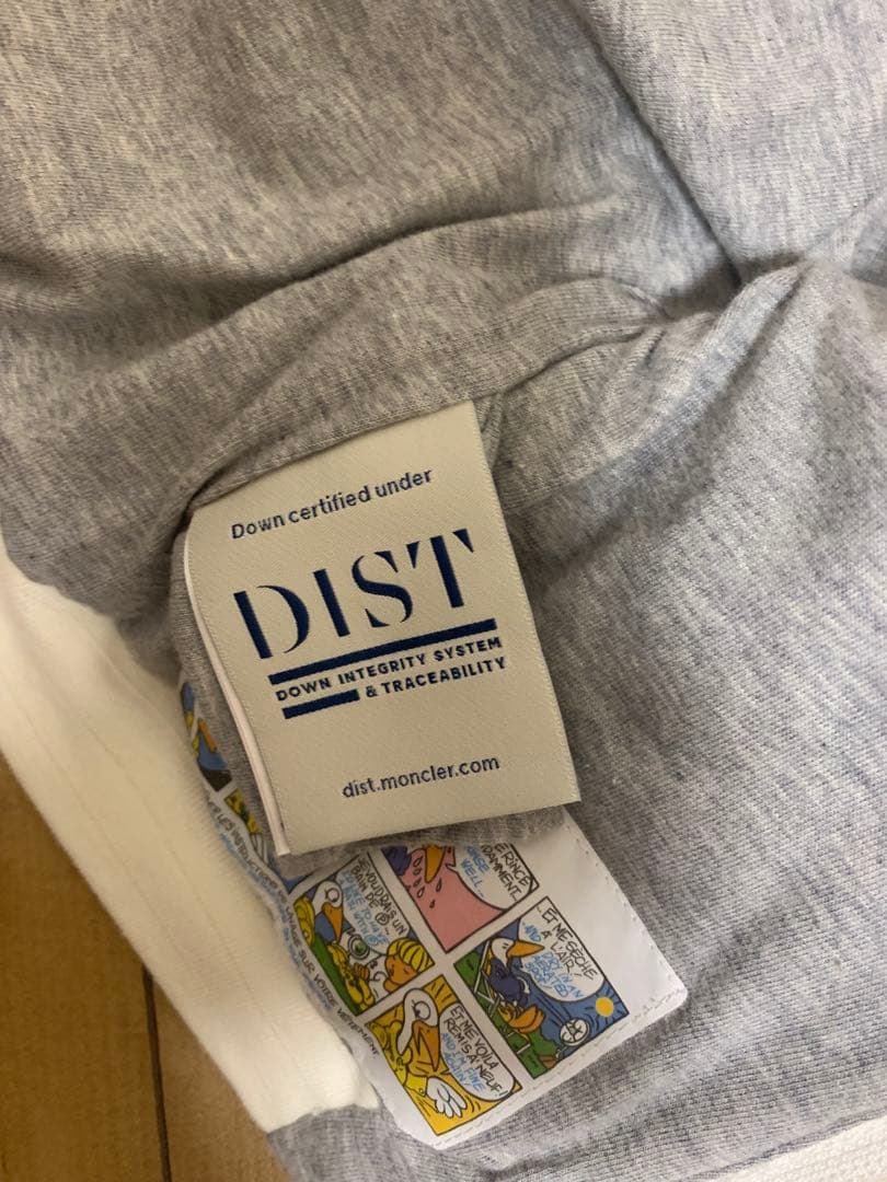 モンクレール ベビーダウン 9-12m