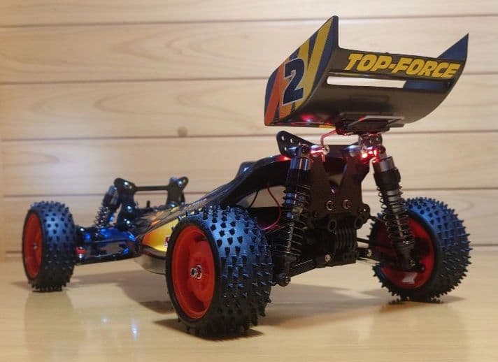 田宮トップフォースEVO.前後LEDライト付＆プロポバッテリー充電器完成