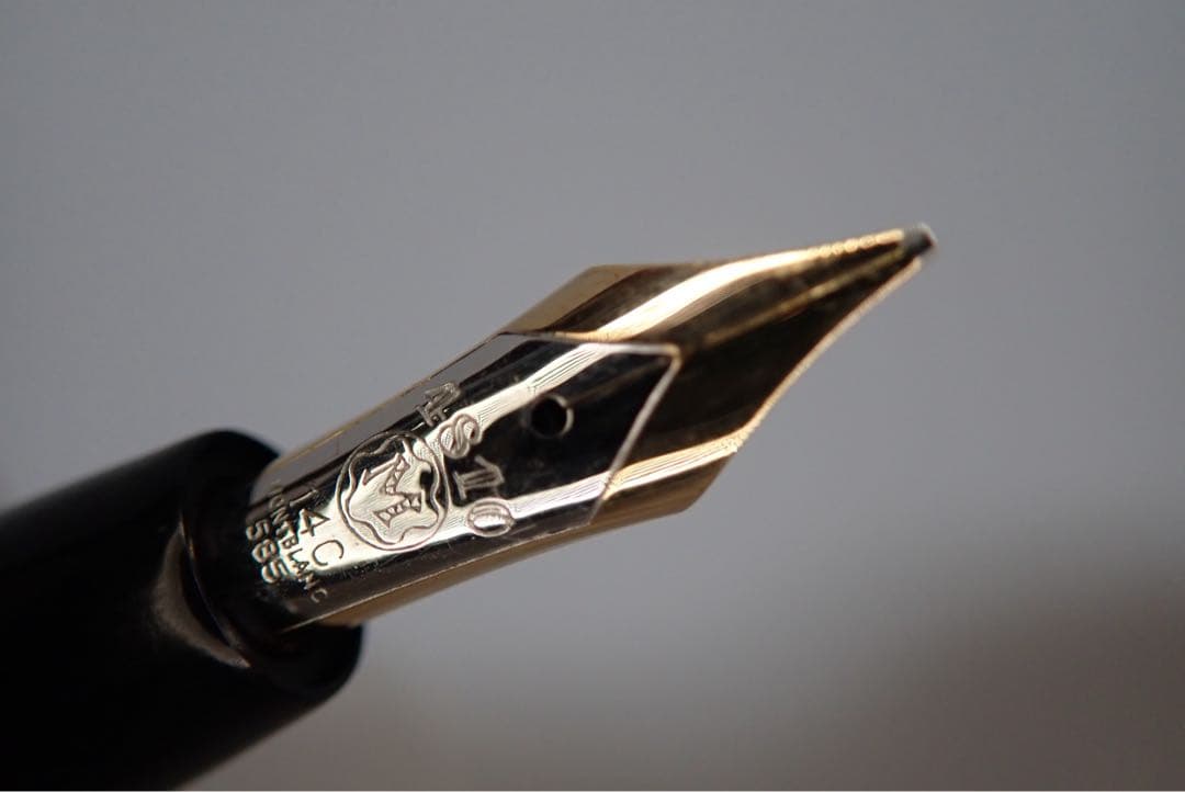 モンブラン｜#744｜ピンストライプゴールド｜吸入方式｜ヴィンテージ