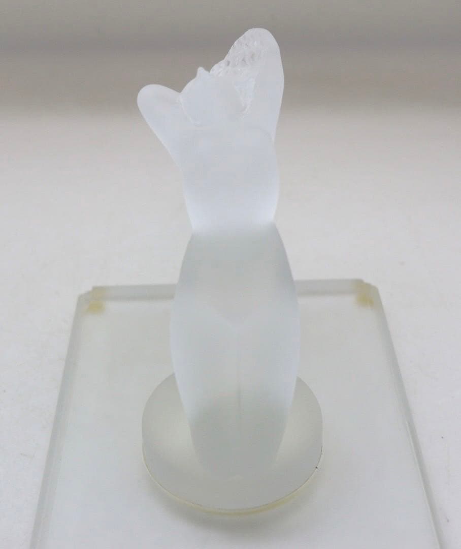 ラリック　クリシス　フロステッド　クリスタル　裸婦　フィギュリン　置物　女性