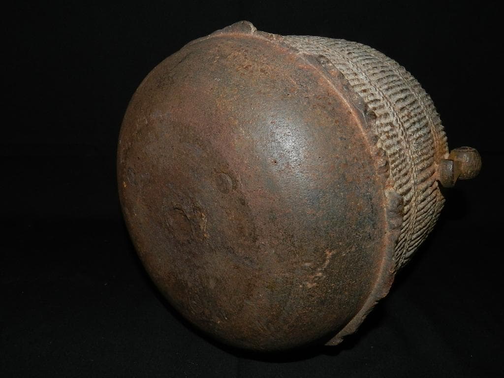 O18茶道具 江戸期 小槌環付き形 俵形白肌鐵地 亀摘み蓋 お安くしました！