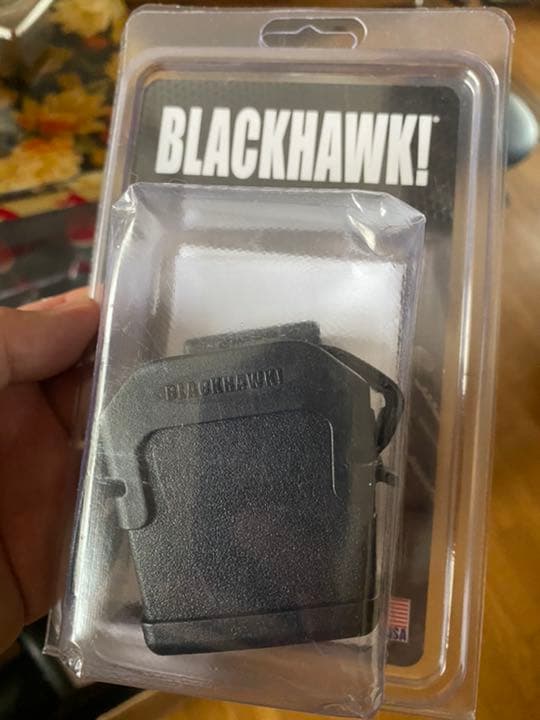 Blackhawk X26 テイザーカートリッジホルダー 実物 LE 01211810_5e26c00eb6ea2.jpg