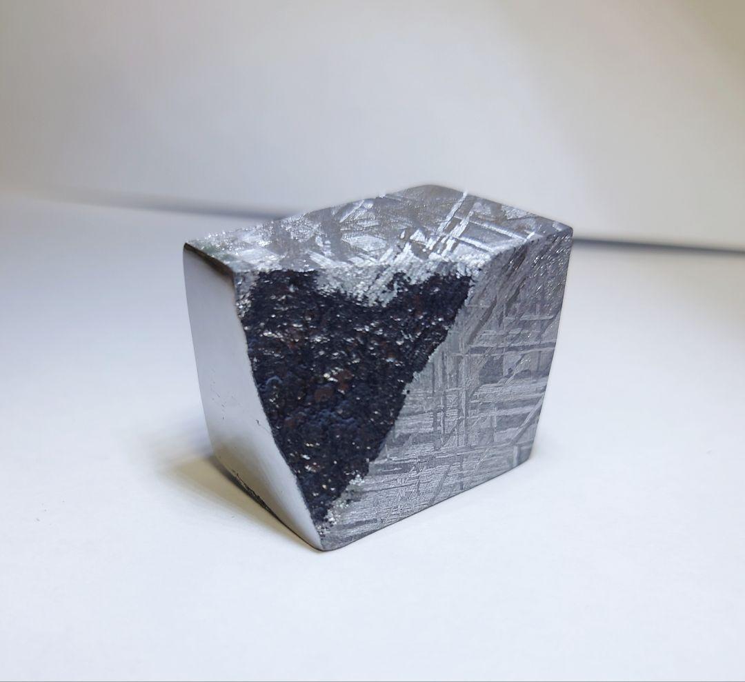 ギベオン隕石 104.6g エッチングしたて　標本　鉄隕石