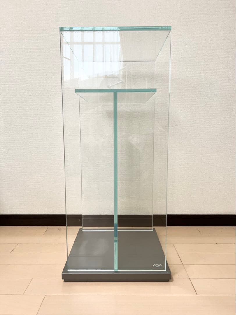 引き取り限定ADAキューブキャビネットクリア+木製ベースW300×D300用 ① 引き取り限定ADAキューブキャビネットクリア+木製ベースW300×D300用 ①