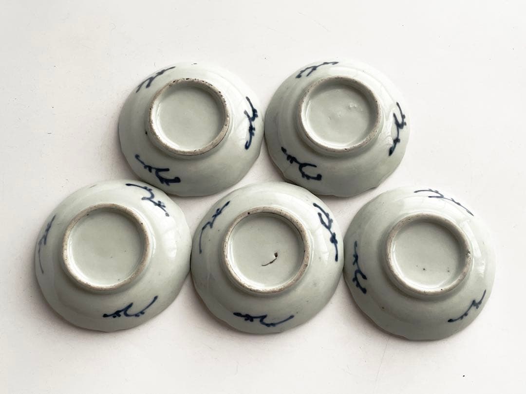 骨董　アンティーク　古伊万里　染付　唐草文様　輪花縁　豆皿　輪花皿　手塩皿　5枚