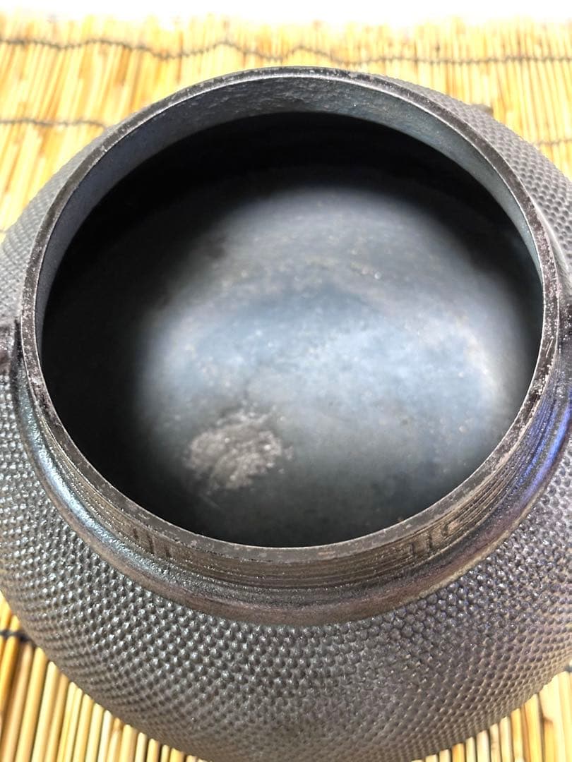 未使用相当、長期保管品、栞付 南部盛栄堂造15型アラレ 鉄瓶 南部