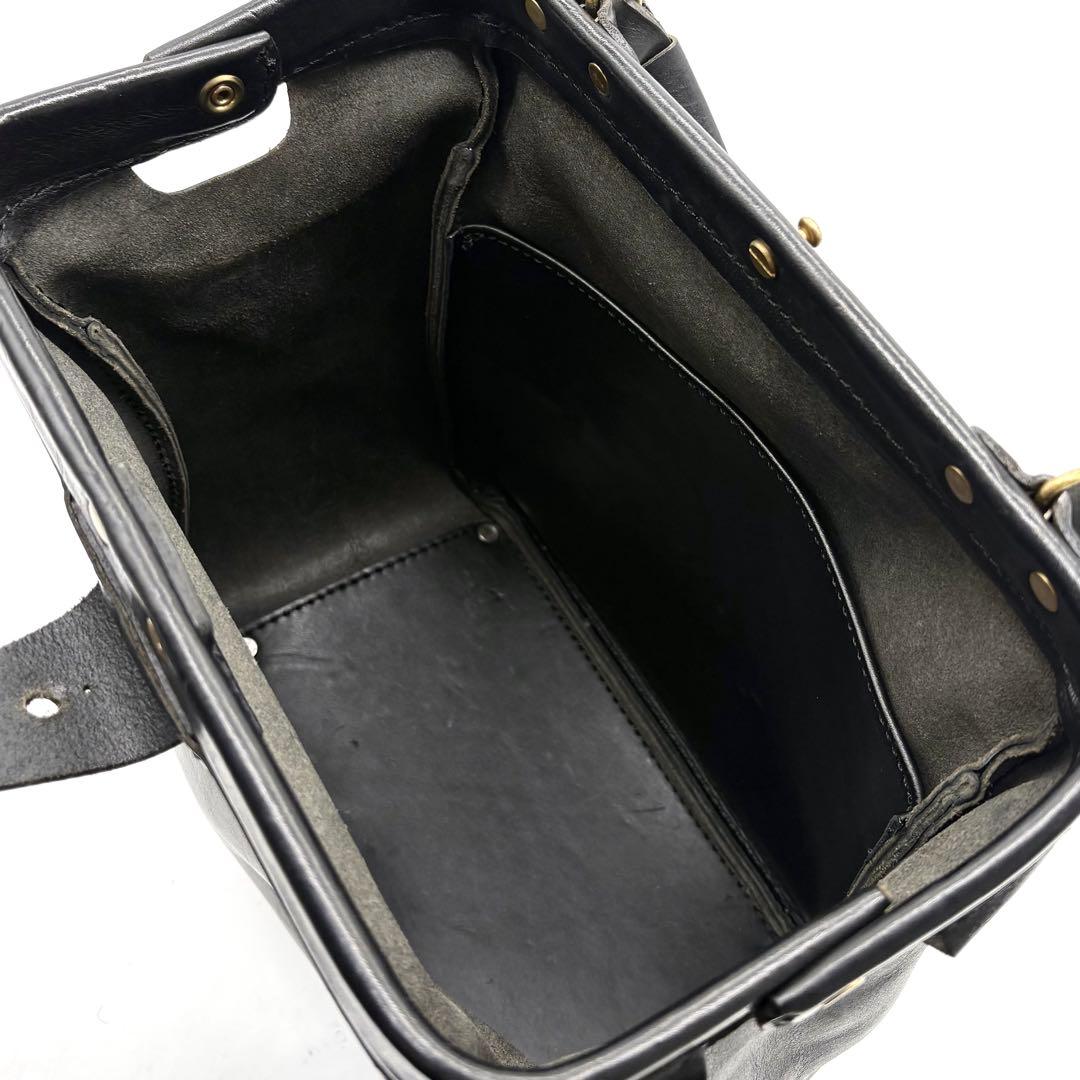 極美品✨ヘルツ オルガン 2way 口枠キューブトート M レザー ブラック