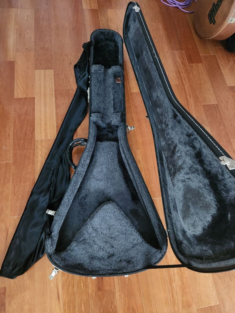 ギター GIBSON LIMITED EDITION FLYING V '98