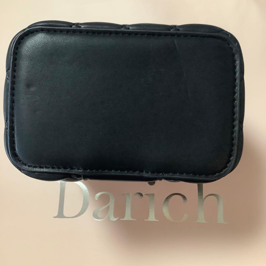 Darich ダーリッチ　【ゴールドパーツ】キルティングパールスクエアミニバッグ