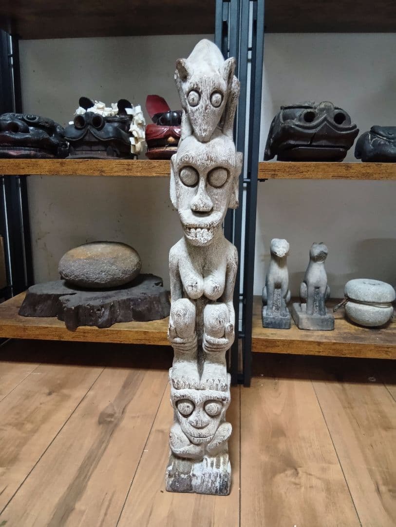 ダヤク族 ハンパトン 守神 神像 木彫 儀式 呪物 プリミティブアート 首狩族