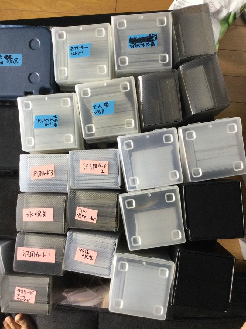 デュエマ 引退品 (スリーブ付き) デッキ6つ 、デッキケース 、プレイ