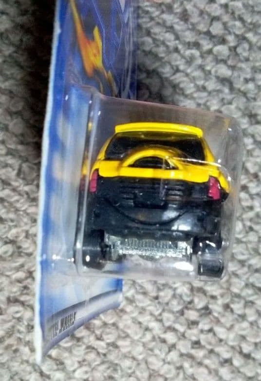 いすゞビークロス 2種HotWheels珍品未開封