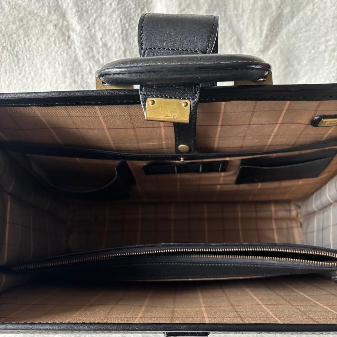 BURBERRY バーバリー ダレスバッグ ビジネスバッグ ブラック レザー