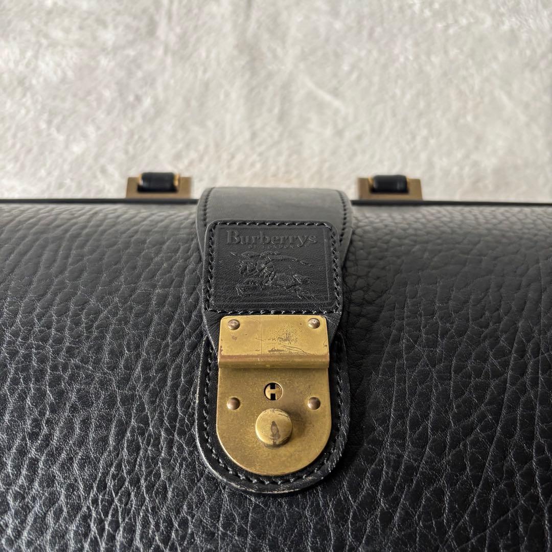 BURBERRY バーバリー ダレスバッグ ビジネスバッグ ブラック レザー