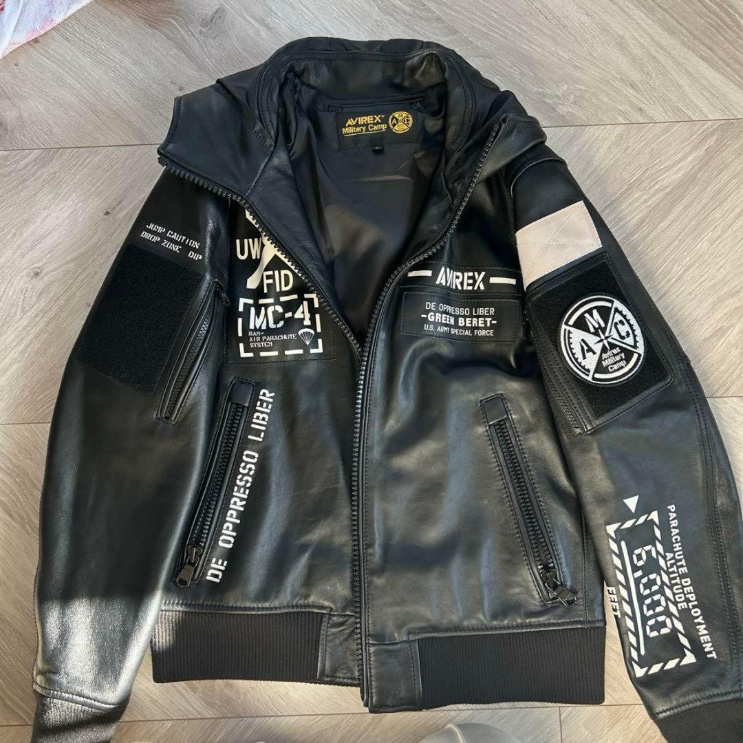 AVIREX ブラックレザー ジャケット フード付き