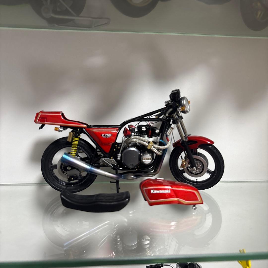 アオシマ　1/12 Z750FX 佐田正樹