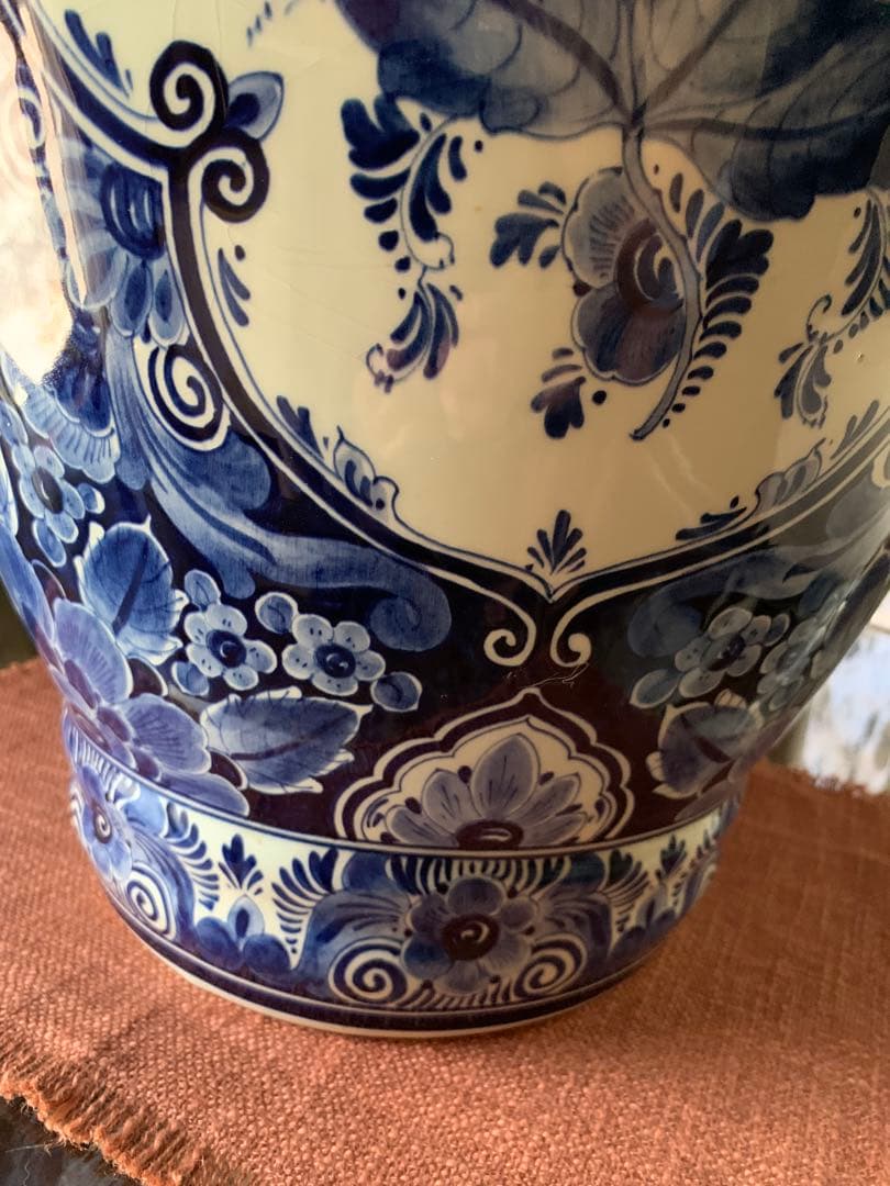 ロイヤルデルフト 破格！オランダのビンテージ超大型花瓶で細かく描き