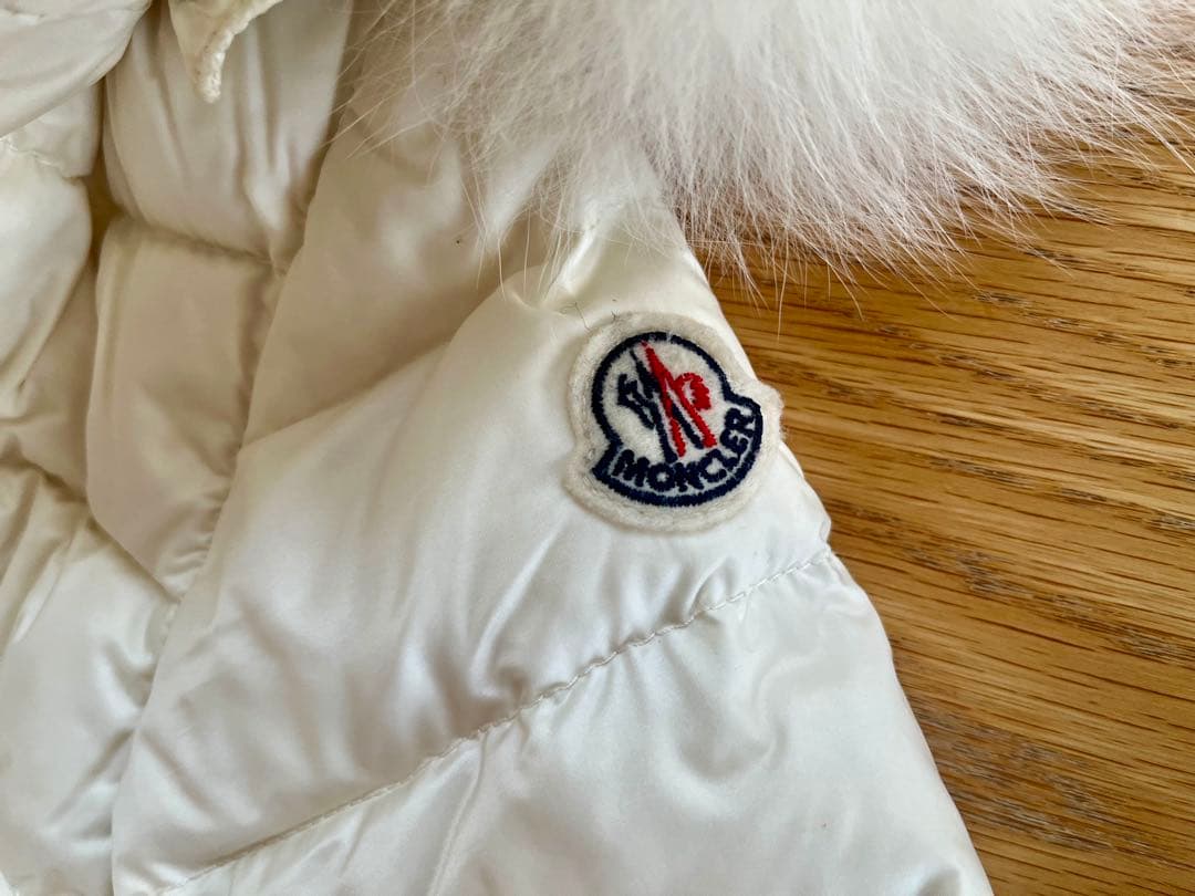MONCLER ホワイトダウンコート サイズ2