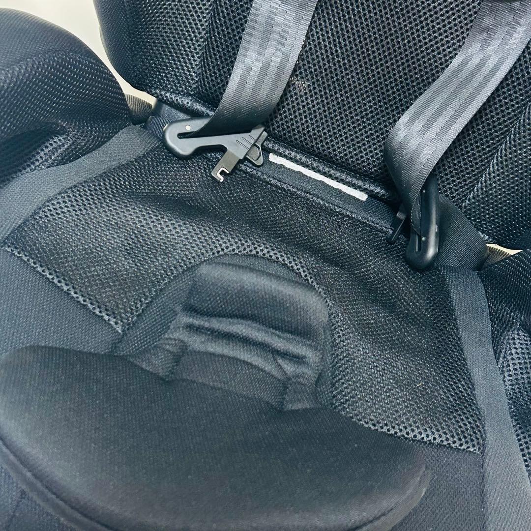 【極美品】Combi ジョイトリップ エアスルー GG ジュニアシート