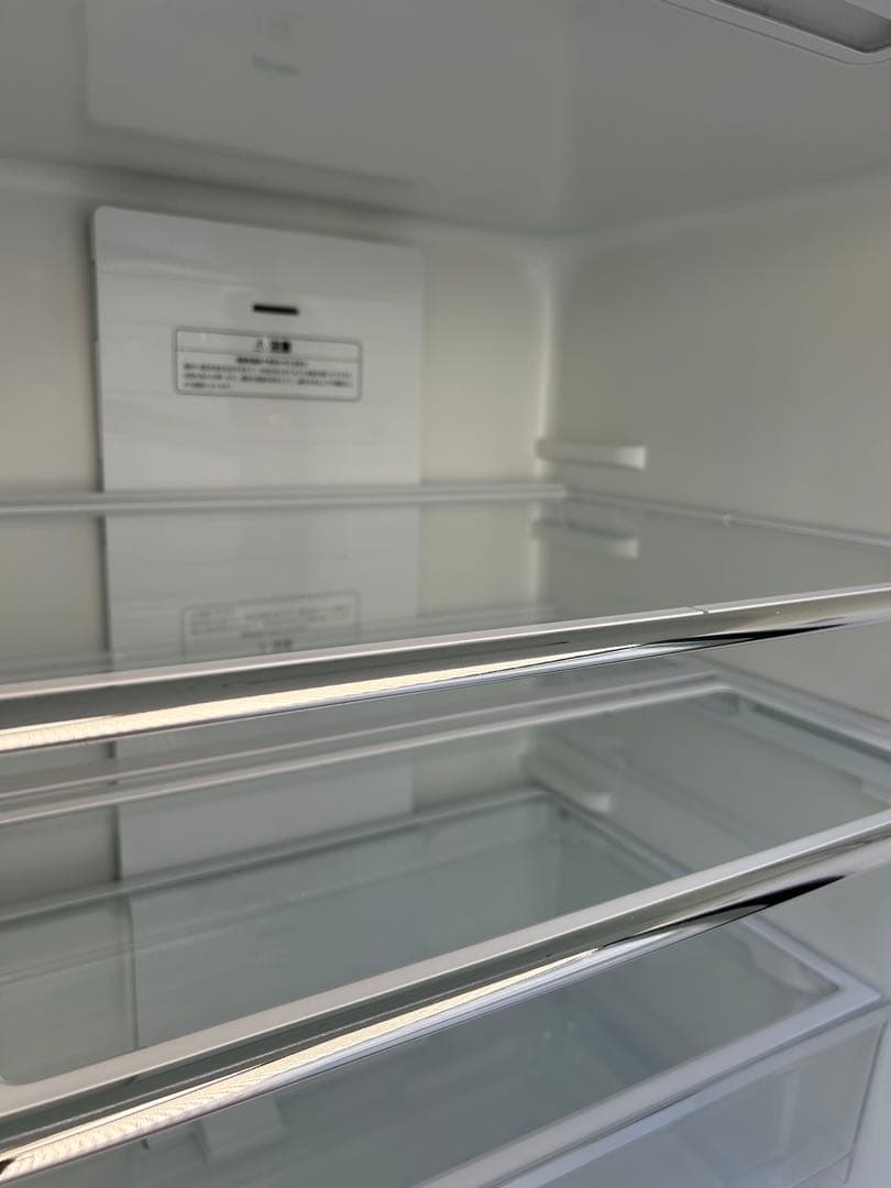 Hisense 3ドア冷蔵庫　HR-G2801BR