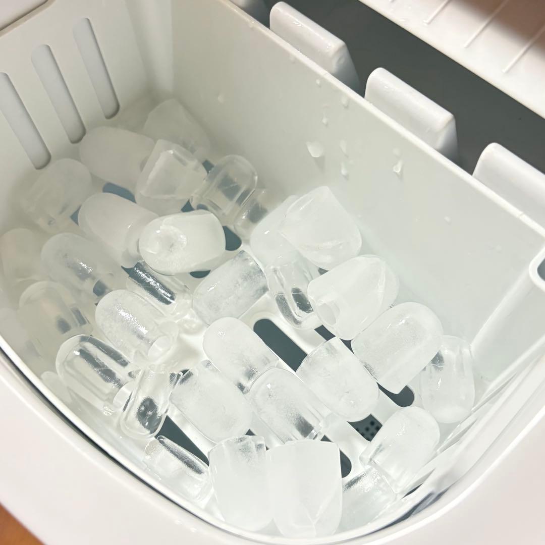 【美品・2023年製】VERSOSベルソス 高速製氷機 VS-ICE02 レッド