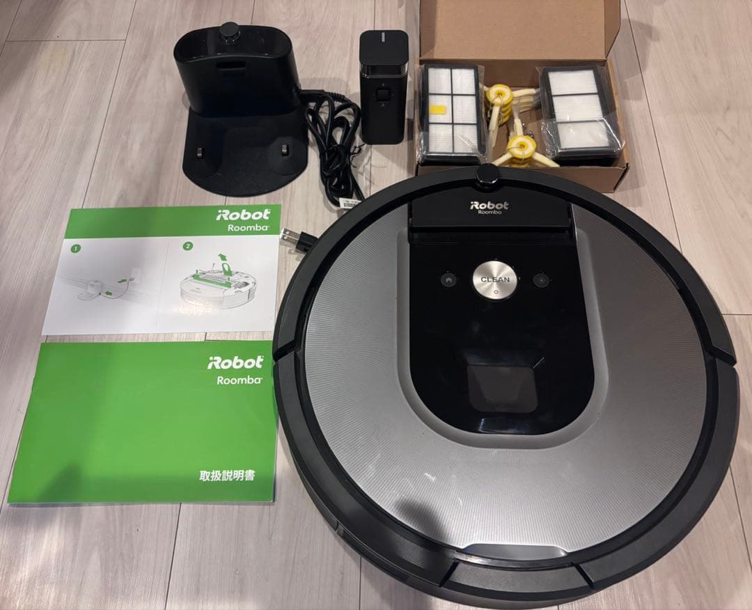 【消耗部分 新品交換済】iRobot Roomba 960 本体+付属品 消耗部分 新品交換済】iRobot Roomba 960 本体+付属品 アイロボット
