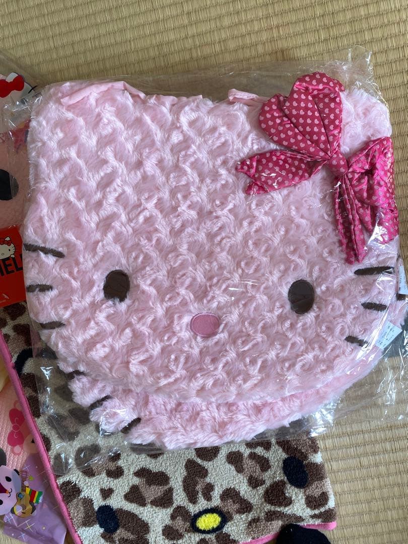 ハローキティ レアアイテム 豹柄 バスマット クッション 計6点
