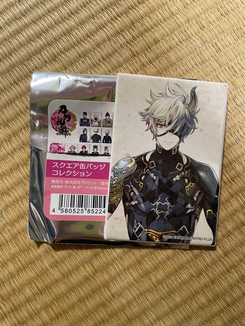 刀剣乱舞 スクエア缶バッジコレクション(跪坐)第1弾 鬼丸国綱 - メルカリ
